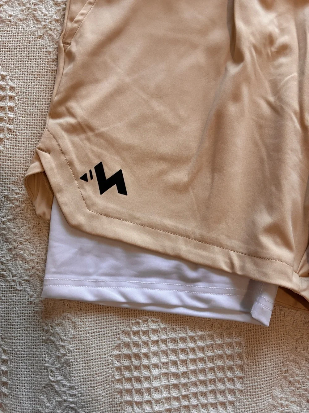 Mentality Men's 2 in 1 Lined Athletic Gym Compression Shorts Tan, White Sz L - Picture 6 of 13